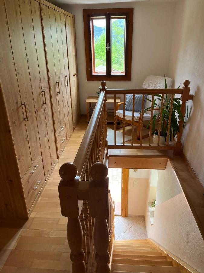 Charmantes Ferienhaus In Bester Lage Keutschach am See Exterior photo